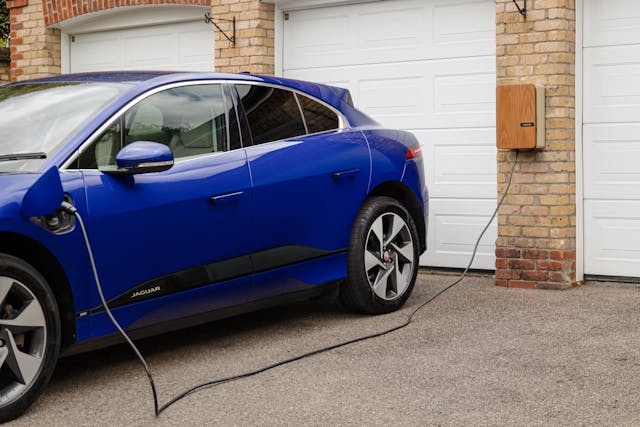 entretenir une borne de recharge et garantir sa durabilité