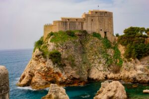  Château de Grignan
